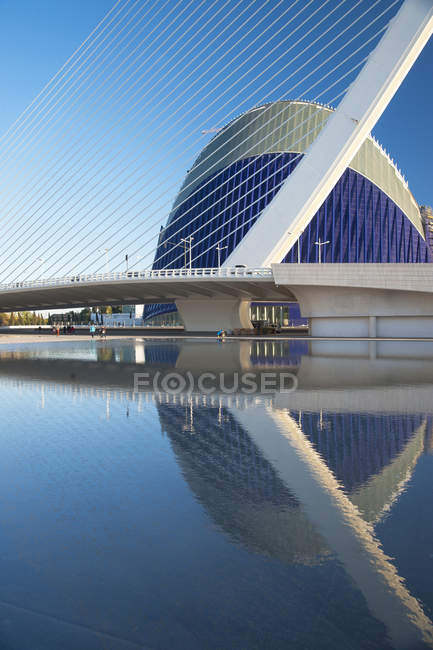 Agora, Assut de l 'Or Bridge, Ciutat de les Arts i les Cincies, Валенсия, Испания, Европа — стоковое фото