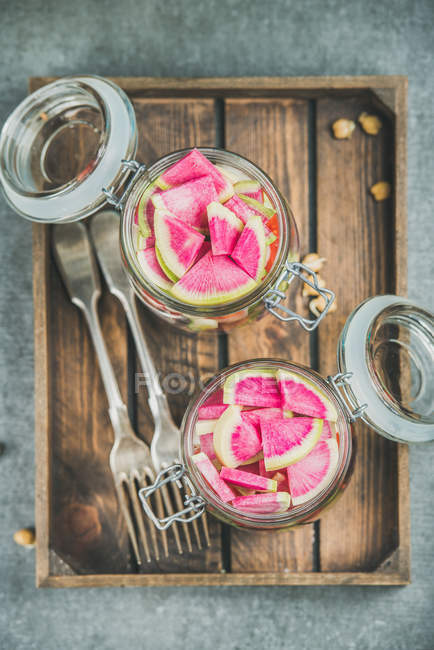 Healthy take-away lunch jars — Stock Photo