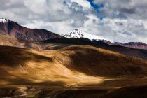 Bellissimo paesaggio montano in Tibet, Cina — Foto stock