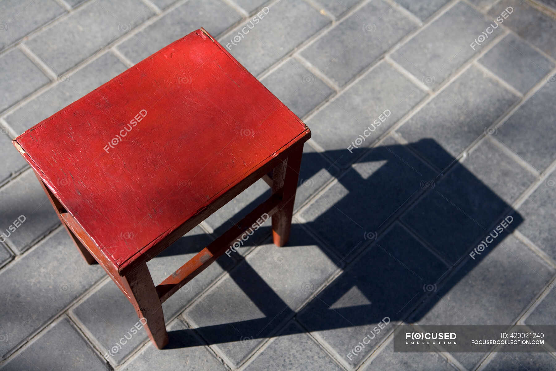 Red Stool From Above — 5555, Beijing - Stock Photo | #420021240