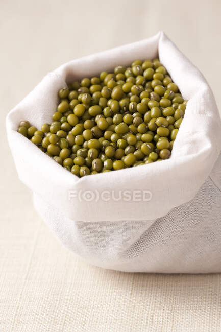 Мешок зеленой фасоли, крупным планом — стоковое фото
