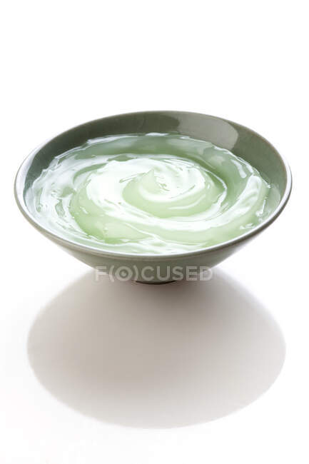 Aloe vera gel in a bowl — Stock Photo