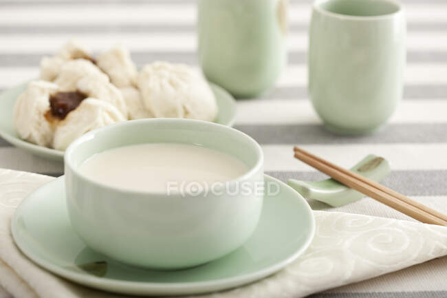 Chinese food soybean milk and cantonese barbecued pork buns — Stock Photo