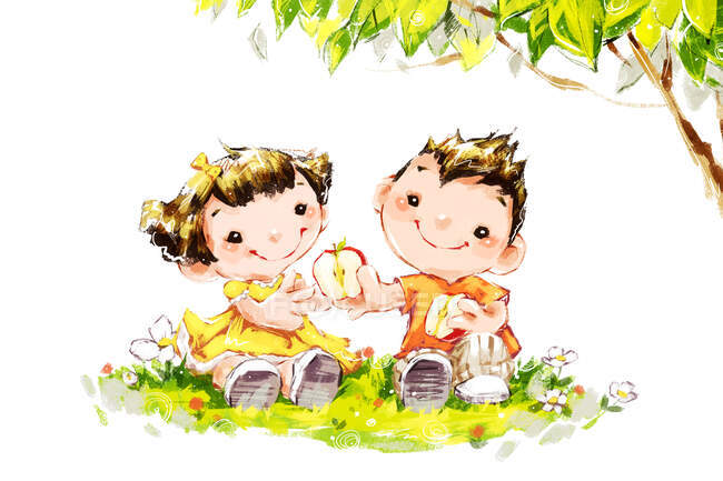 Мультяшный мальчик и девочка делятся яблоком сидя на зеленой лужайке — стоковое фото