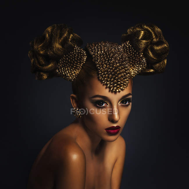 Portrait of woman with fantasy makeup and hairstyle — Stock Photo