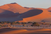 Песчаные дюны - Sossusvlei — стоковое фото