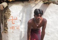 Hombre local en Allahabad, INDIA, Uttar, estado de Pradesh - foto de stock