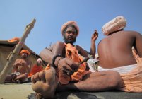 Місцеві жителі Kumbh Mela фестивалі поблизу Аллахабад в Індії, Уттар, Прадеш держави — стокове фото