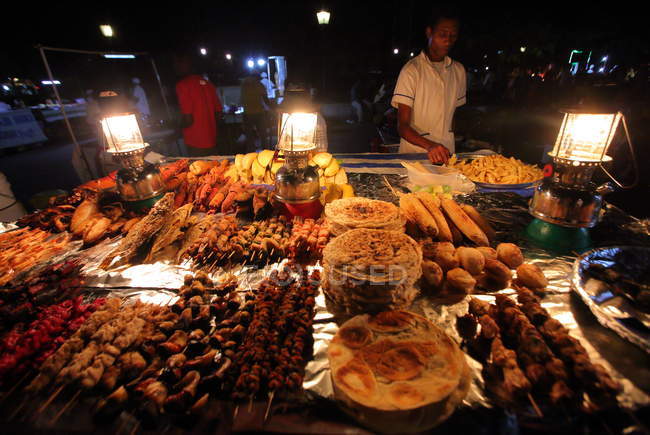 Місцеві вуличної їжі в Кам'яне місто — стокове фото