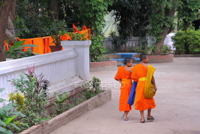 Buddhists   in Luang Prabang, — Stock Photo