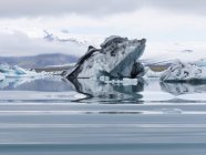 Lago glaciale nel Parco Nazionale Vatnajokull — Foto stock