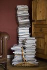 Tall stack of magazines — Stock Photo