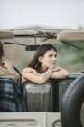 Couple on road trip — Stock Photo