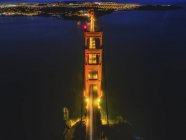 Golden Gate Bridge di notte — Foto stock