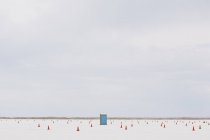 Traffic cones in desert landscape — Stock Photo