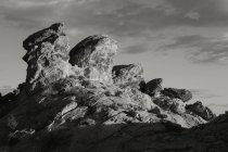 Rock formations and summit of Comb Ridge — Stock Photo
