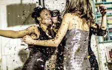 Young women at glitter party. — Stock Photo
