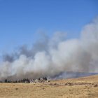 Nuvole di incendi boschivi vicino a Ellensburg nella contea di Kittitas, Washington, USA . — Foto stock