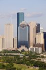 Centro de Houston com edifícios de escritórios, EUA — Fotografia de Stock