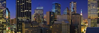 City skyline skyscrapers in downtown of Dallas, USA — Stock Photo