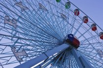 Niedriger winkel blick auf texas star ferris wheel in fair park in dallas, texas, usa — Stockfoto