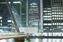 Canary Wharf commercial estate on Isle of Dogs at night, London, England, UK — Stock Photo