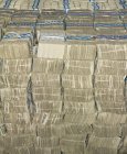 Billets en dollars américains empilés en paquets dans la chambre forte de la Réserve fédérale américaine Bank of Chicago, Chicago, Illinois, États-Unis . — Photo de stock