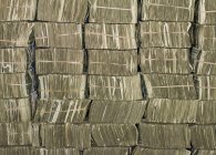 US Dollar bills stacked in bundles in US Federal Reserve Bank of Chicago strong room, Chicago, Illinois, USA. — Stock Photo