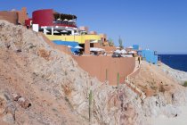 Морской курорт и ресторан в San Jose Los Cabos, Baja California, Мексика — стоковое фото