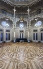 Украшенные плитки в исторической комнате, Palacio Da Bolsa, Порту, Португалия — стоковое фото