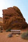 Picnic table in Valley of Fire State Park, Nevada, United States — Stock Photo