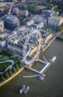 Veduta aerea del paesaggio urbano di Londra, occhio di Londra e fiume, Inghilterra — Foto stock