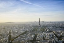 Vista aérea del paisaje urbano de París, Francia - foto de stock