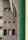 Edifício de pedra com apartamento exterior, Chandigarh, Punjab, Índia — Fotografia de Stock