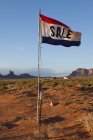 Продаж прапор в пустелі Долина монументів, штат Арізона, США — стокове фото