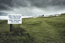 Sign at caravan park, Burton Bradstock, West Dorset, Regno Unito — Foto stock
