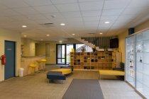 Centro de fitness Lobby Interior - foto de stock