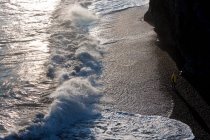 Spiaggia di sabbia nera vicino a Vik, Islanda — Foto stock