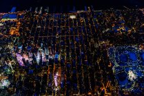 The city of New York City, Manhattan, aerial view at night. — Photo de stock