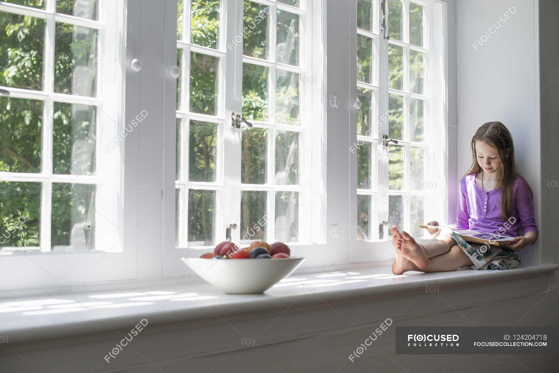 Girls bedroom window seat