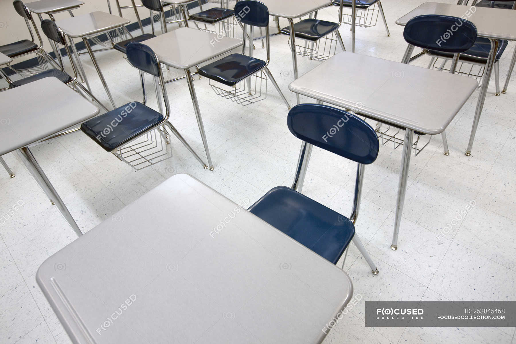 Modern School Desks Modern School Desks