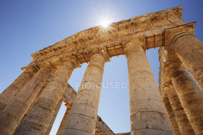 Templo de Segesta en Sicilia . - foto de stock