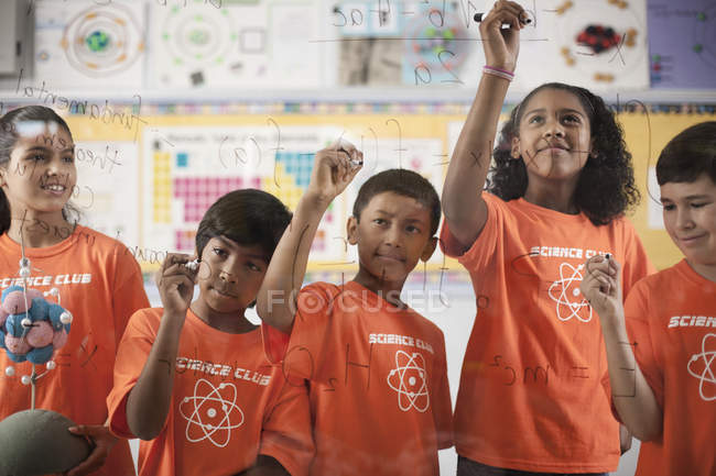 Girls and boys in Science Club — Stock Photo