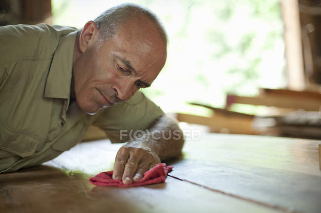 Man at construction site — Stock Photo