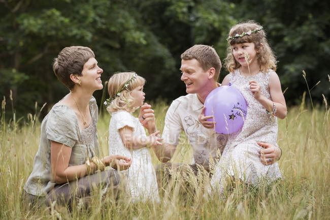 Family with two children — Stock Photo