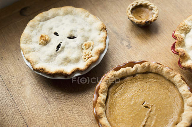 Freshly baked homemade pies — Stock Photo
