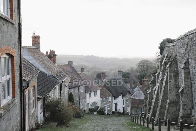 Steep cobbled street in Shaftesbury — Stock Photo