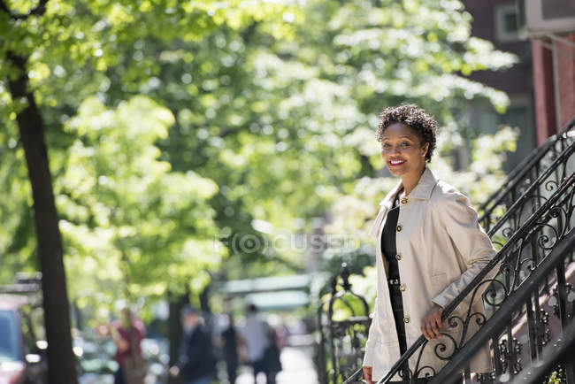 City life. People on the move. — Stock Photo