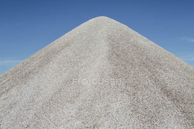Pila di ghiaia nel deserto — Foto stock