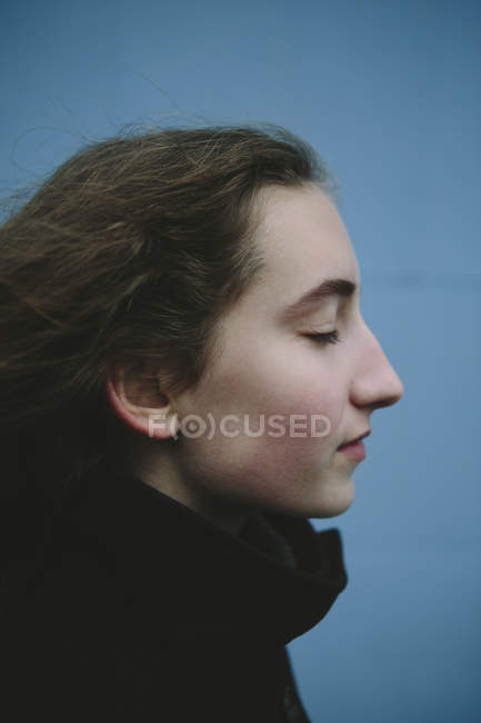Porträt eines Teenagers — Stockfoto
